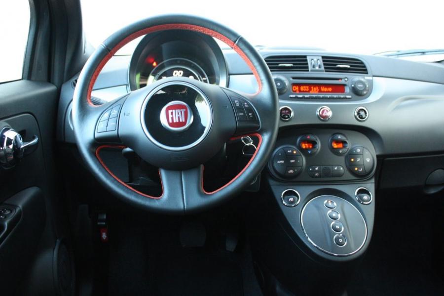  Fiat 500e 2013 года  (фото 102 из 141)